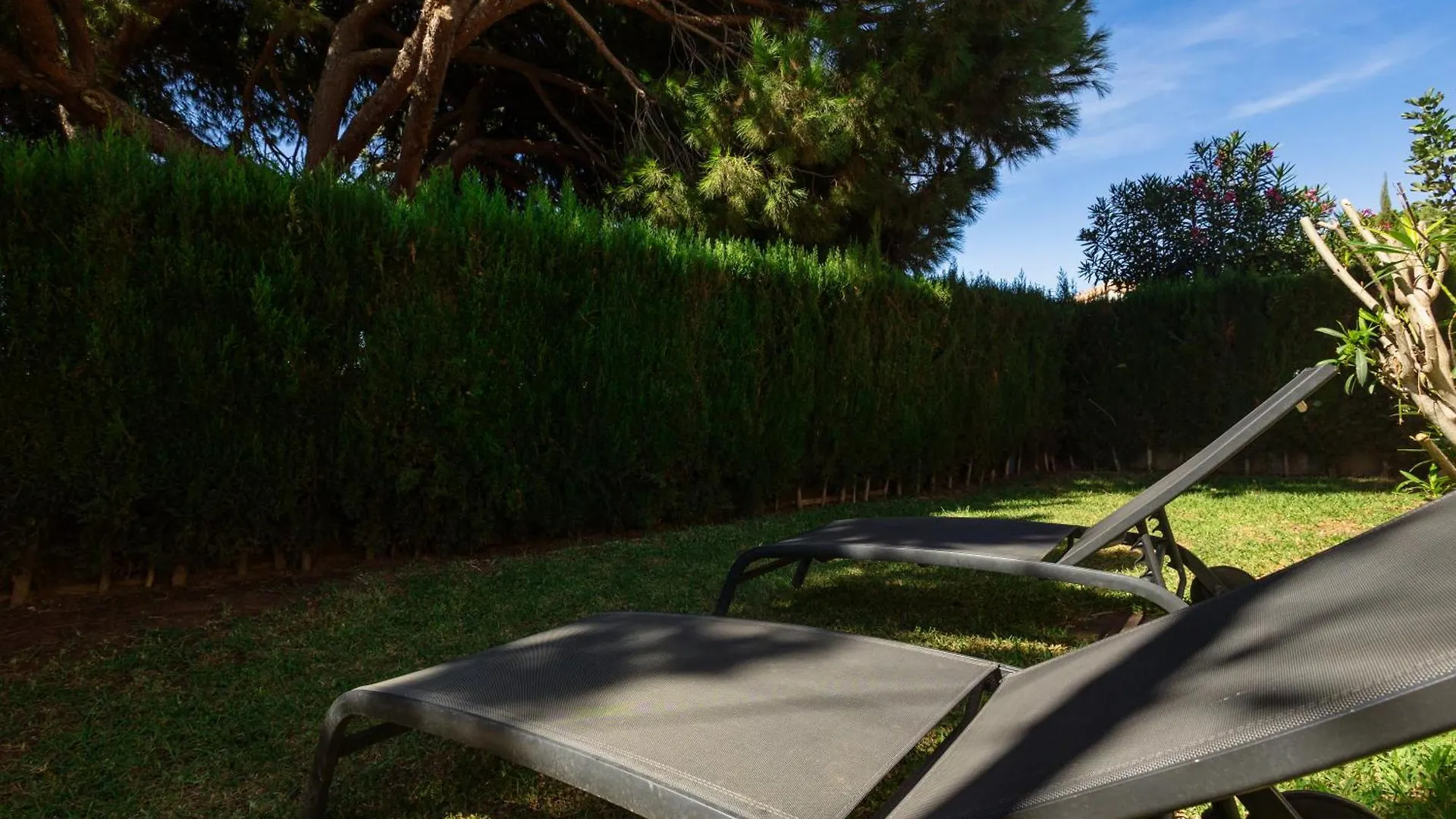 Cozy Holiday Home By The Beach In Costabella, Marbella 0*,